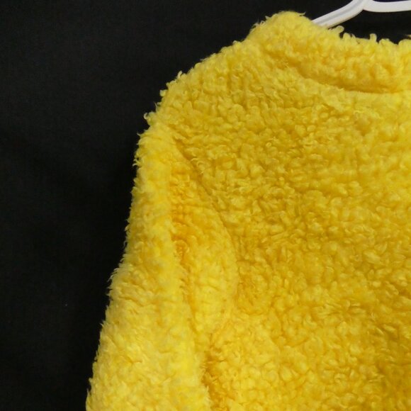 MOE | P2P 18.5 inches measured | Vintage Yellow Long Sleeve Teddy Sweater - Picture 4 of 16